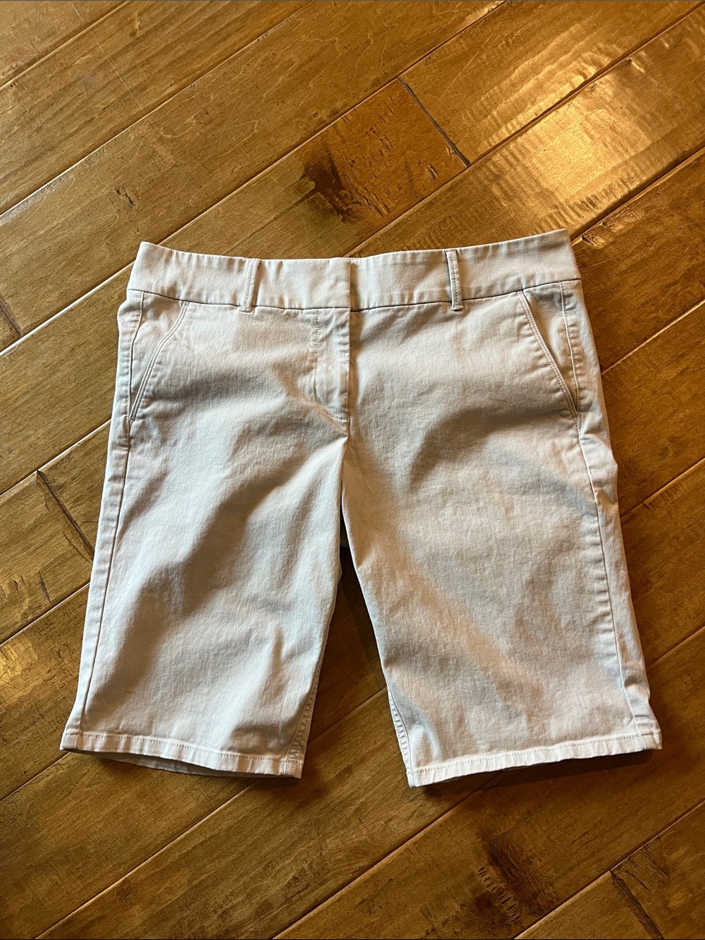 Women’s LOFT Outlet Beige Bermuda Roll Shorts